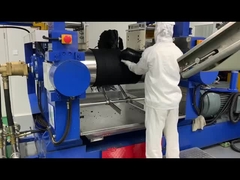 Composto de borracha FKM resistente ao óleo para excelente resistência ao rasgão Preto usado para anéis e vedações O